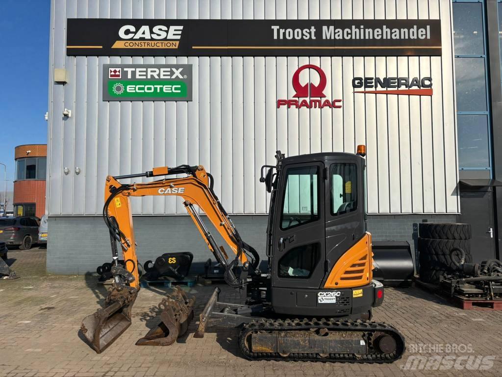 CASE CX 26 C Mini pelle < 7t