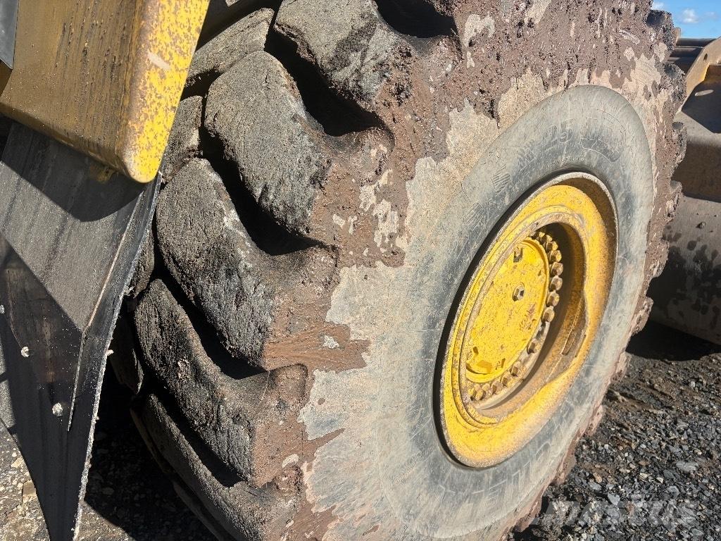 Komatsu WA 500-7 Chargeuse sur pneus