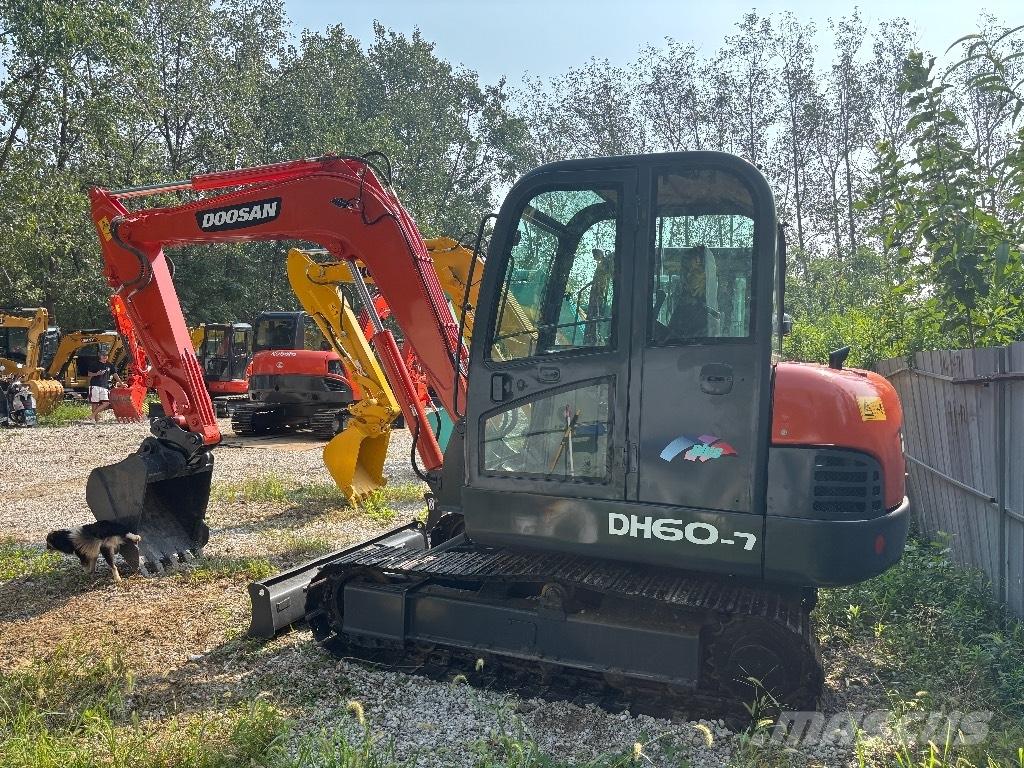 Doosan DH 60-7 Mini pelle < 7t