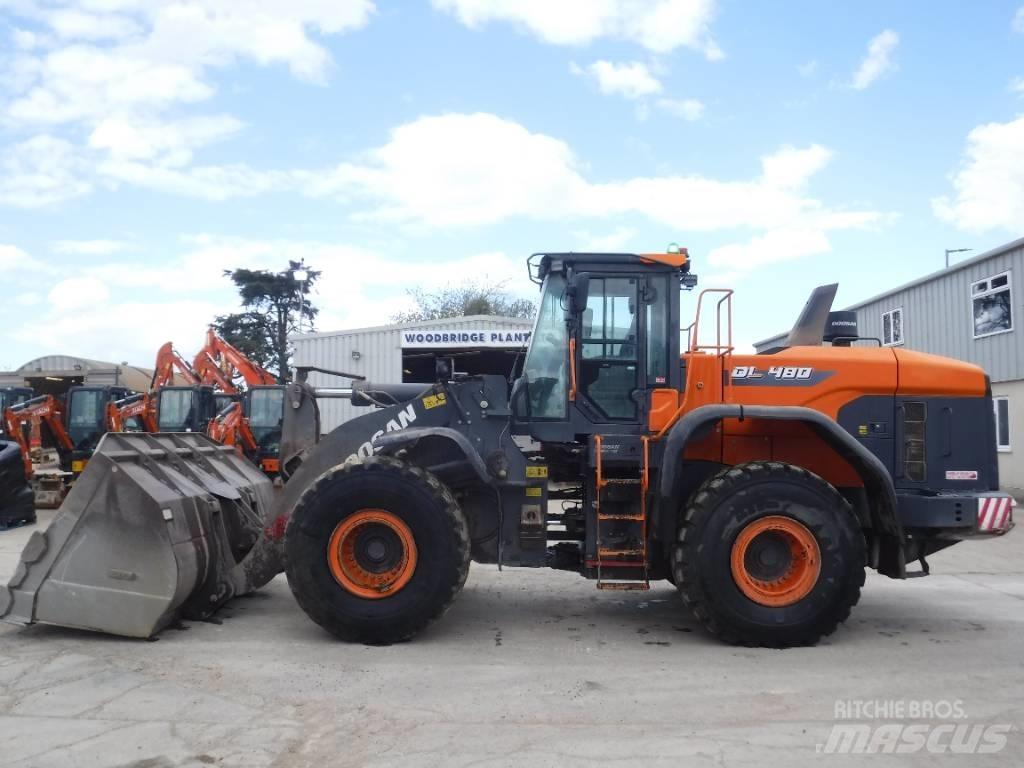 Doosan DL 480-7 Chargeuse sur pneus