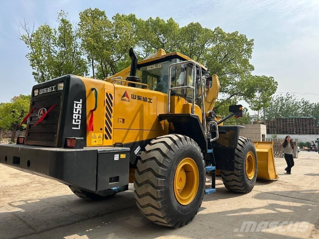 SDLG LG956L Chargeuse sur pneus