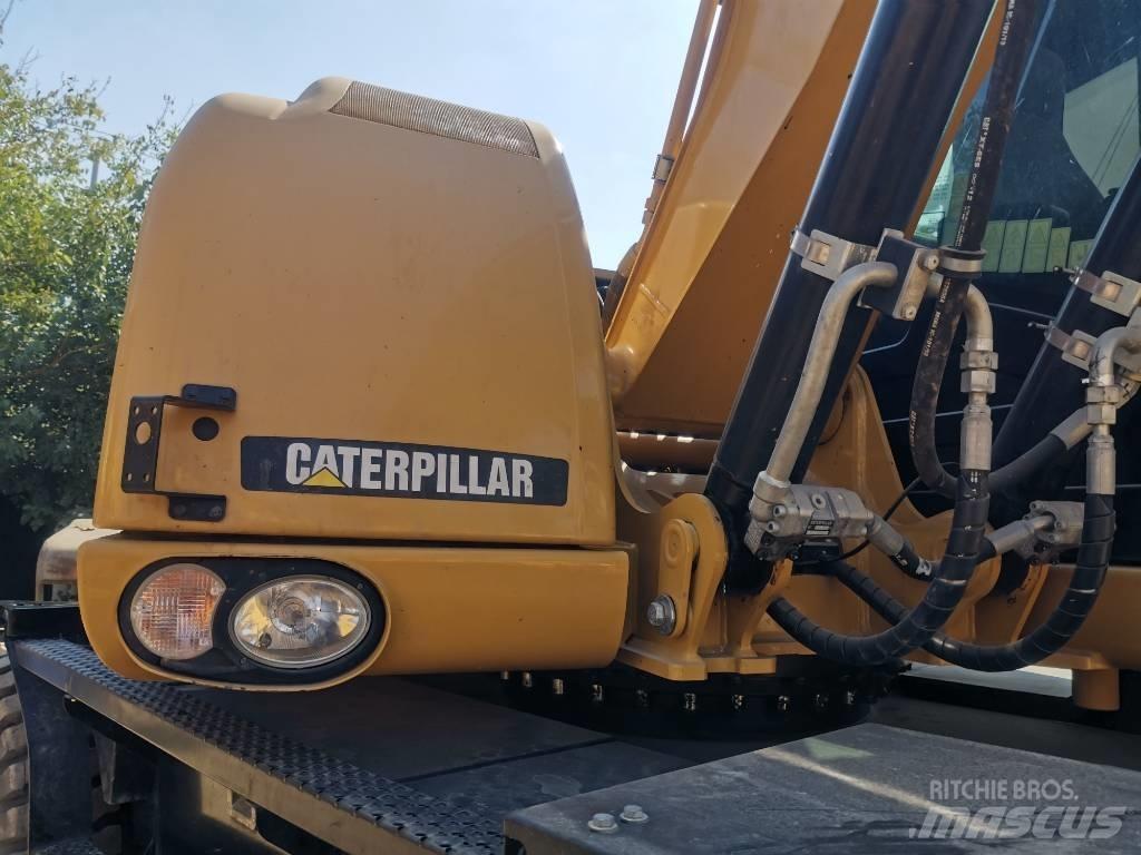 CAT 2019 CAT 315D2 Pelle sur pneus