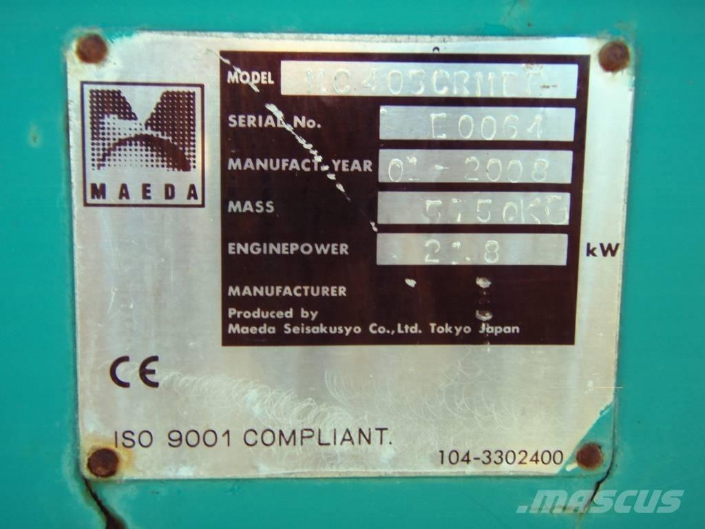 Maeda MC 405 CRME Grue sur chenilles