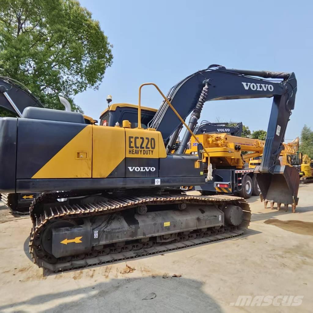 Volvo EC 220 DL Pelle sur chenilles