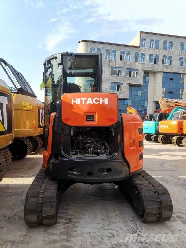 Hitachi ZX55USR Mini pelle < 7t
