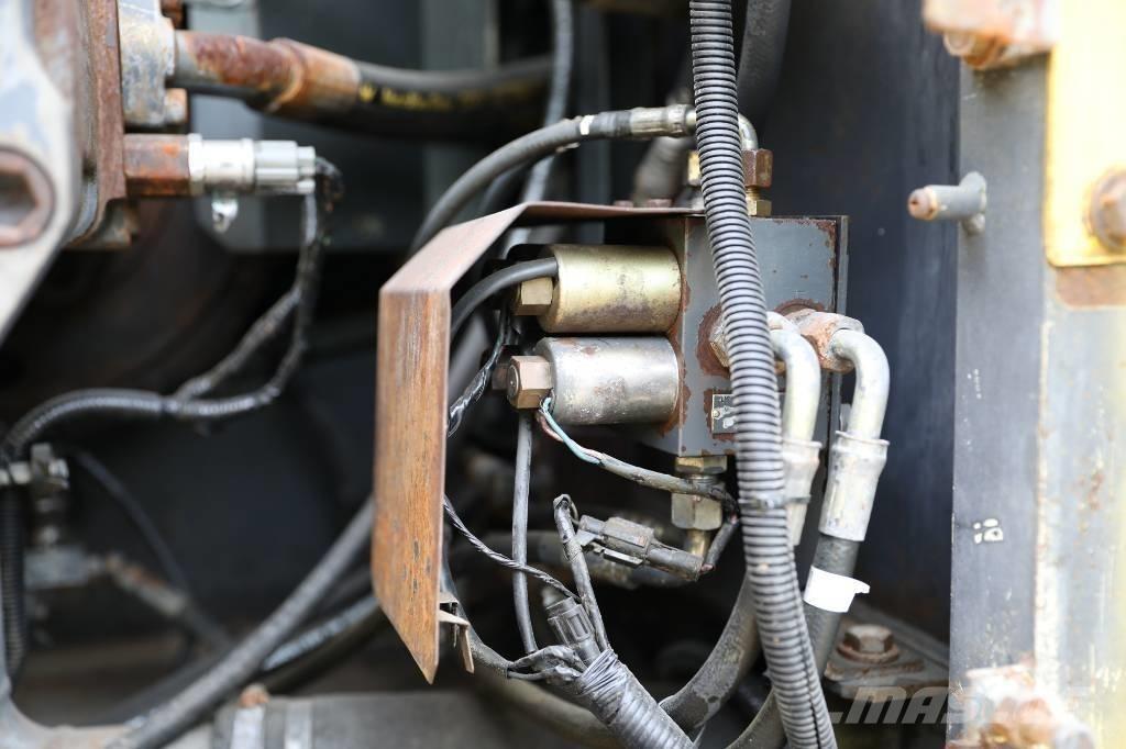 Sumitomo SH200A3 Pelle sur chenilles