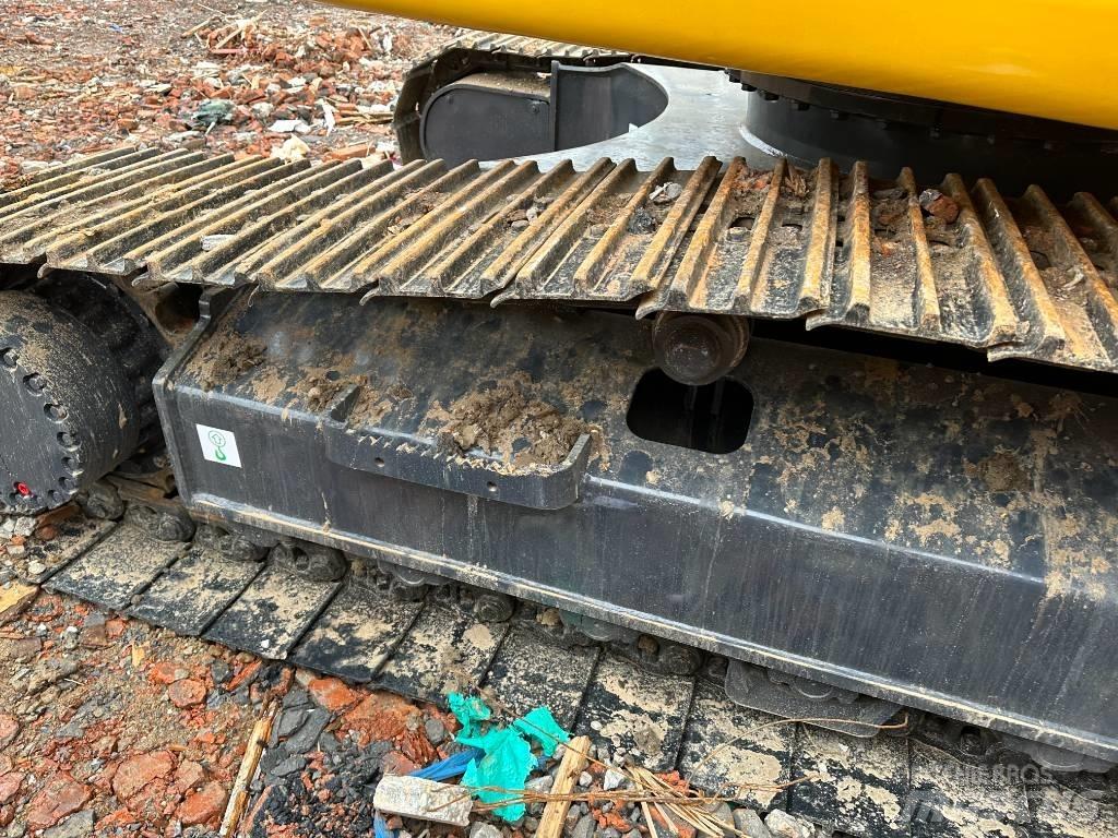 Komatsu PC 220-8M0 Pelle sur chenilles