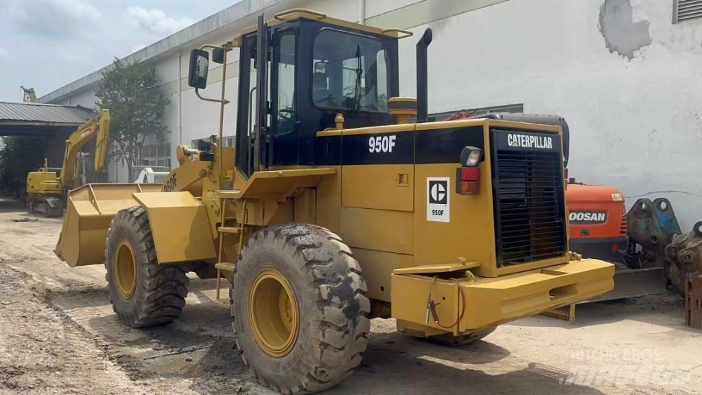 CAT 950 F Chargeuse sur pneus