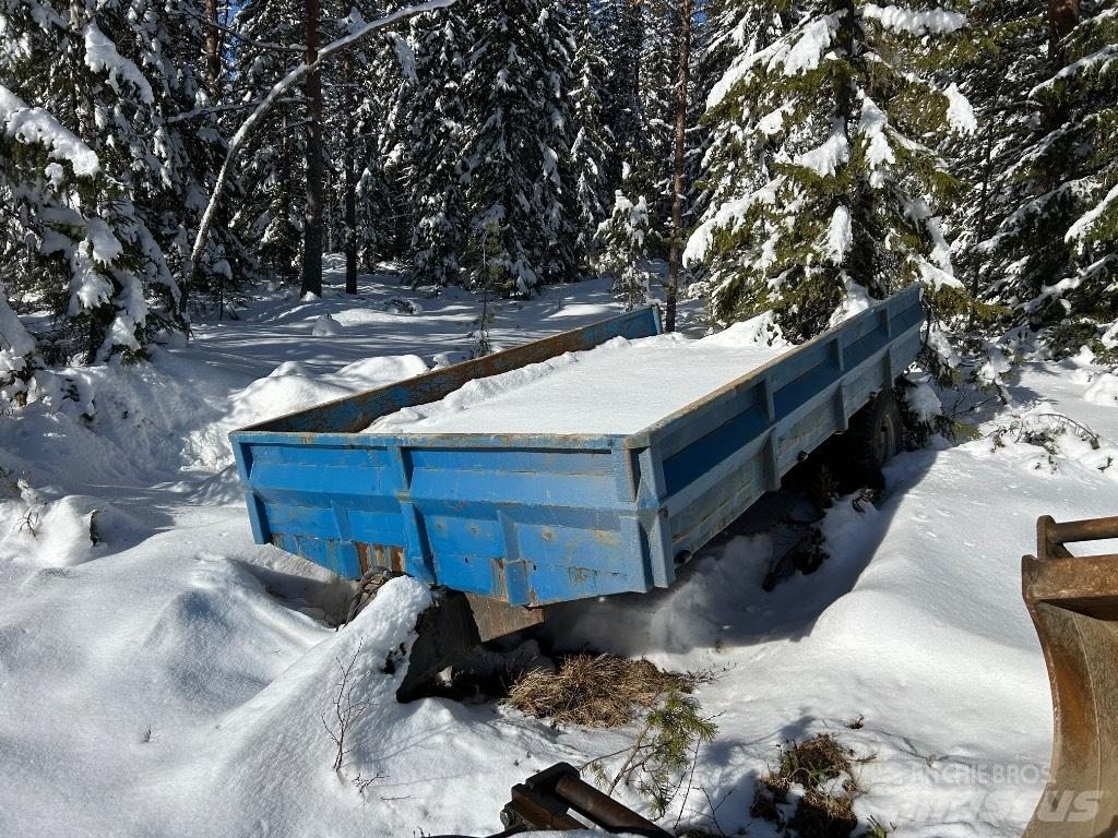 Volvo EW 160 C Pelle sur pneus
