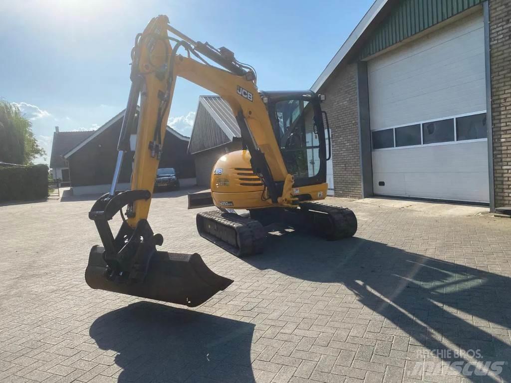 JCB 8050 Mini pelle < 7t