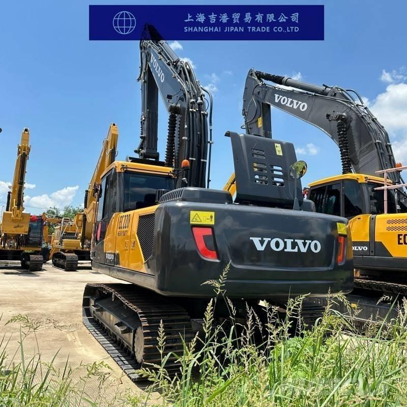Volvo EC 220 D Pelle sur chenilles