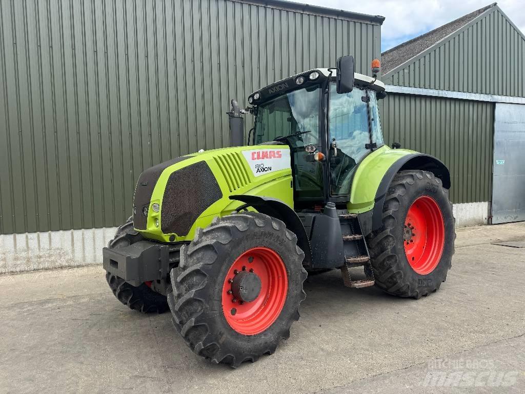 CLAAS Axion 810 Tracteur