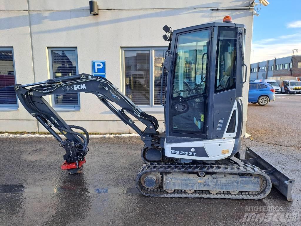 ECM ES 25 ZT Mini pelle < 7t