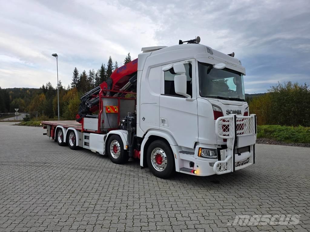 Scania R 650 Camion plateau ridelle avec grue