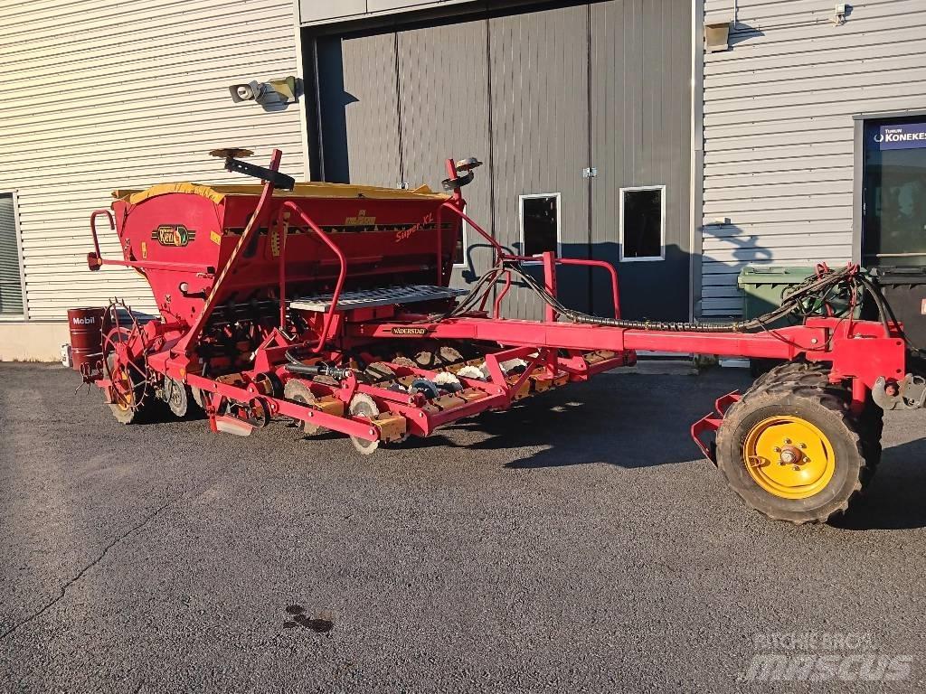 Väderstad Rapid 300C Semoir combiné