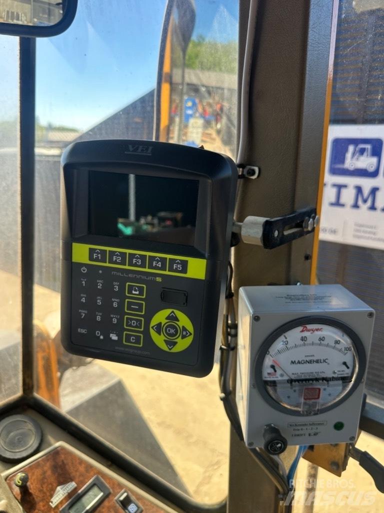 Ljungby L 18 Chargeuse sur pneus