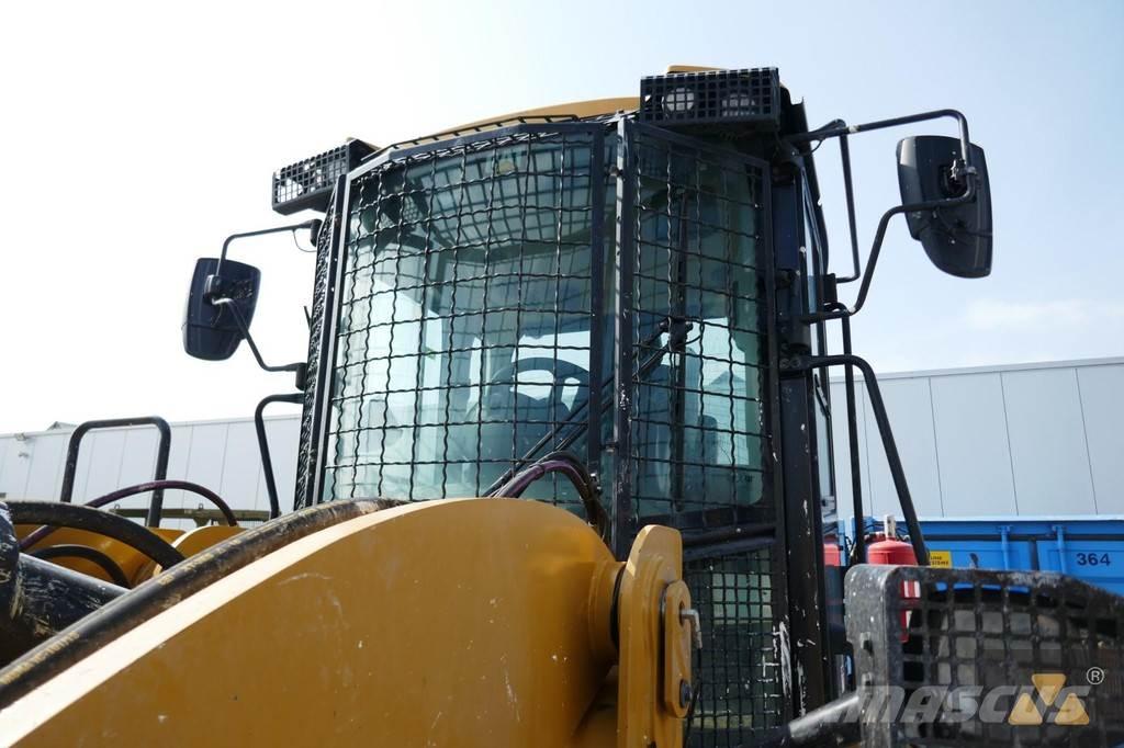 CAT Cab guards Cabines