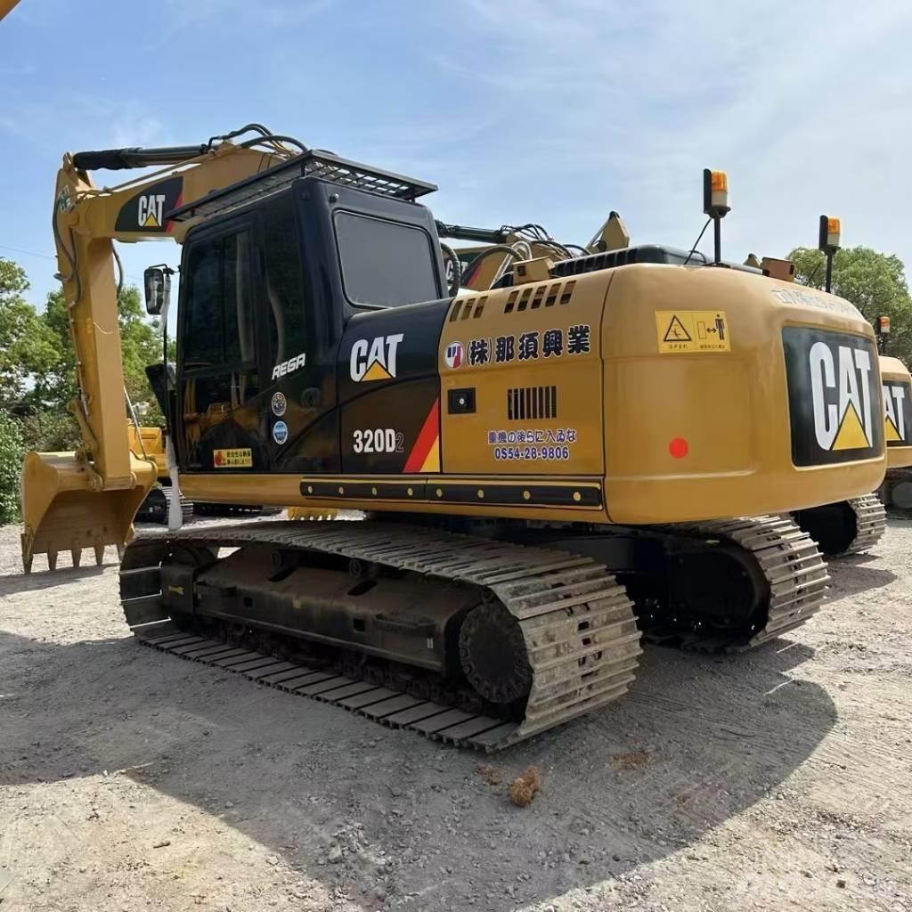 CAT 320 D Pelle sur chenilles