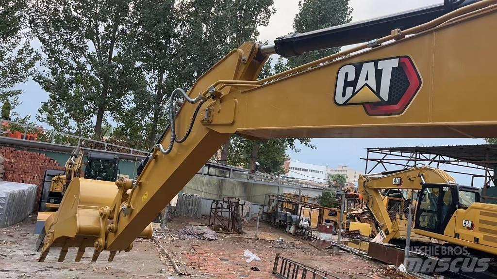 CAT 2021 CAT 323Gx Pelle sur pneus