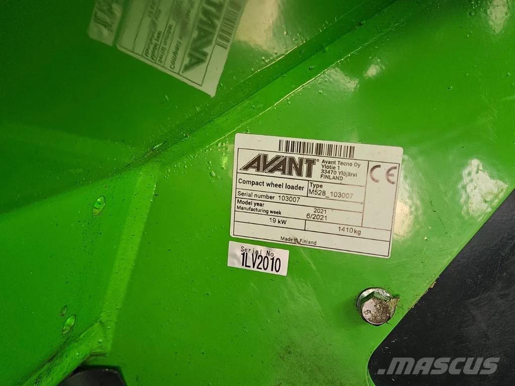 Avant 528 Mini chargeuse