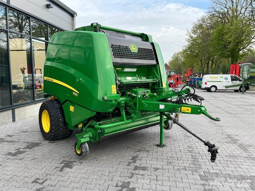 John Deere 990 Presse à balle ronde