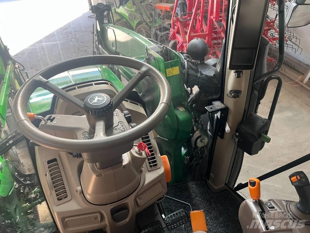 John Deere 6120 M Tracteur