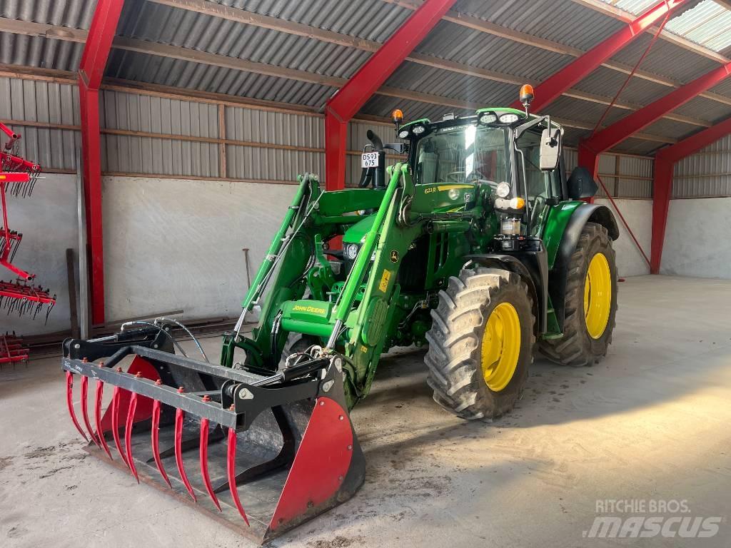 John Deere 6120 M Tracteur