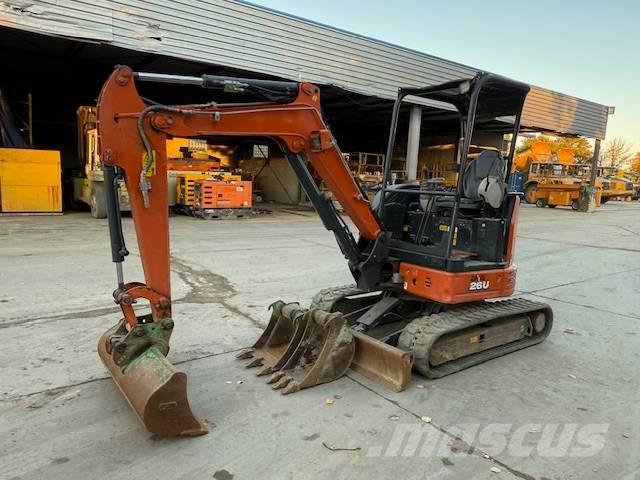 Hitachi ZX 26 Mini pelle < 7t