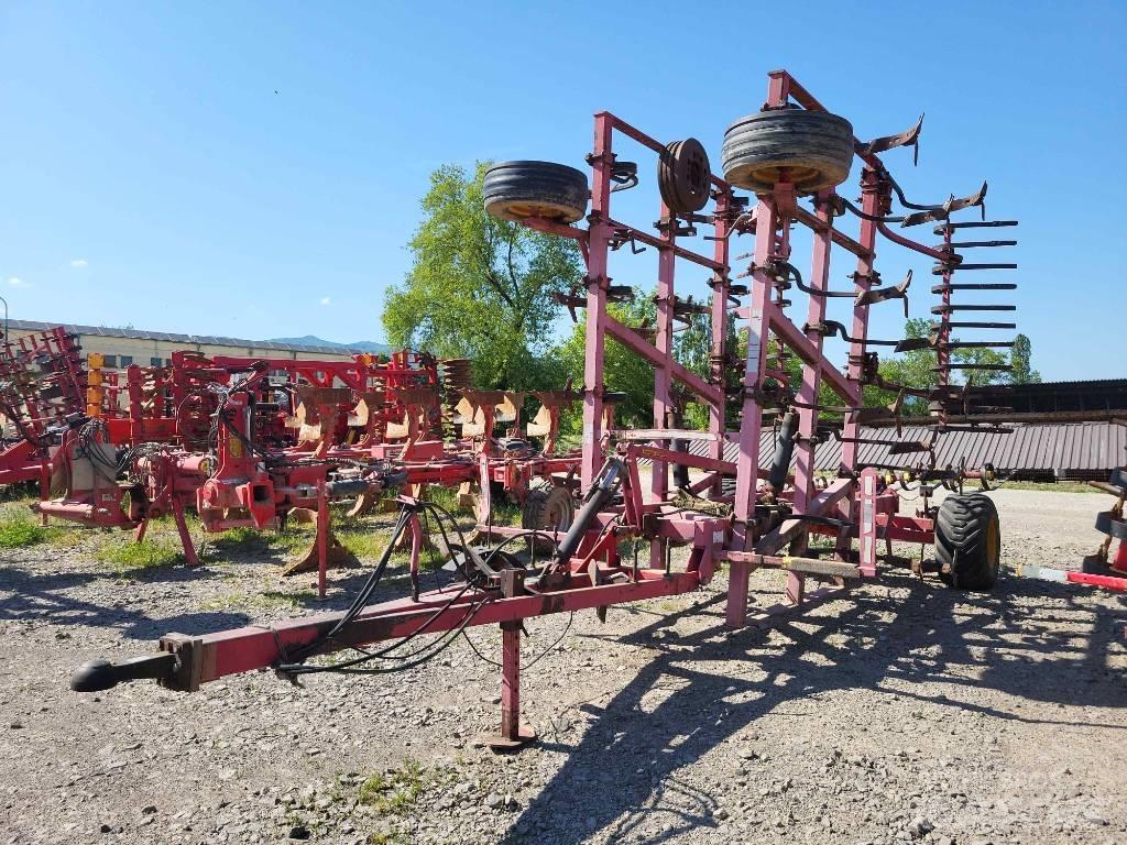 Väderstad Cultus 700 Déchaumeur, cultivateur