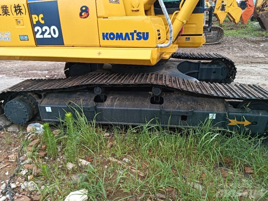 Komatsu PC 220-8 Pelle sur chenilles