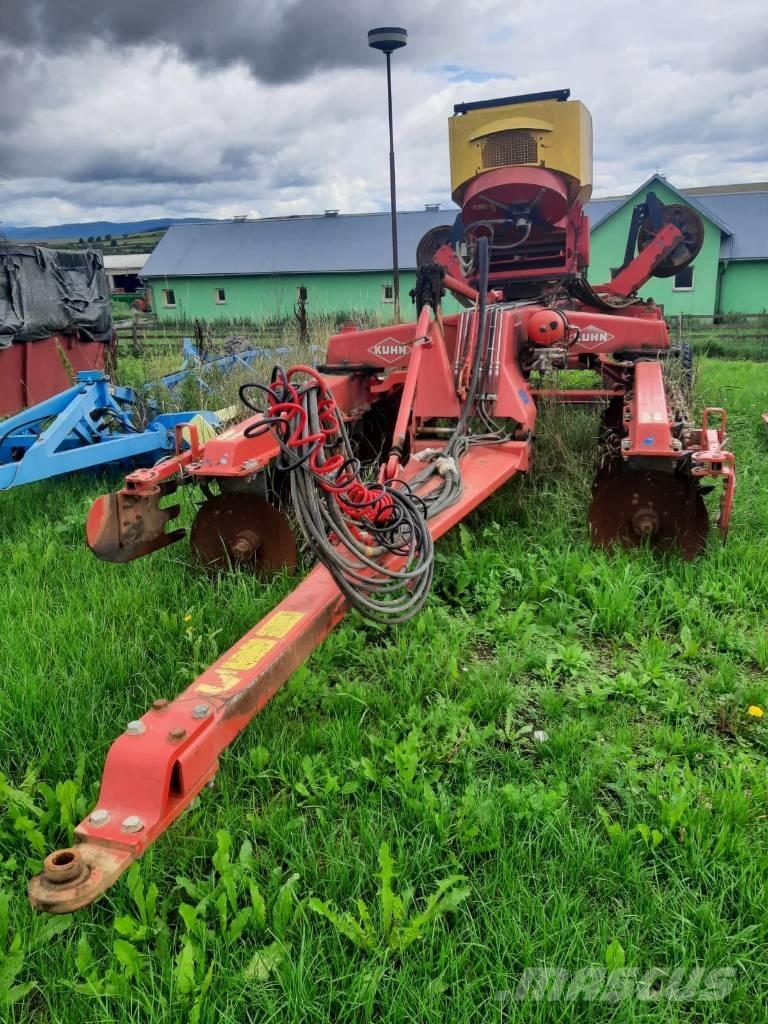 Kuhn Discover XM Crover crop