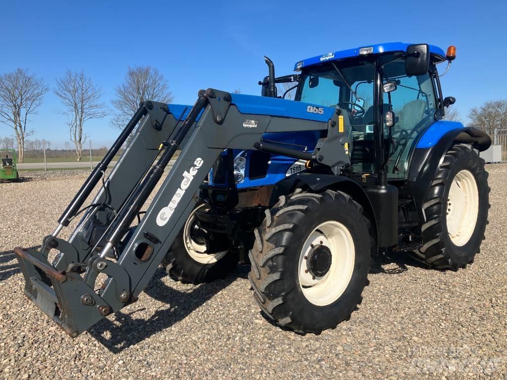 New Holland TS 115 A Tracteur