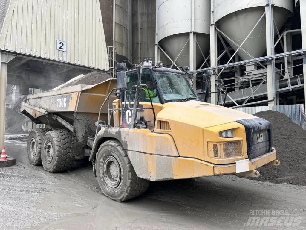 CAT 730 C Tombereau articulé