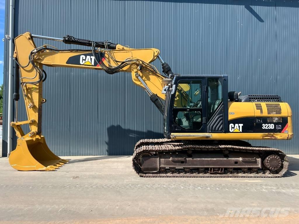 CAT 323D LN VA Pelle sur chenilles