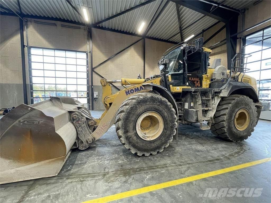 Komatsu WA475-10EO Chargeuse sur pneus