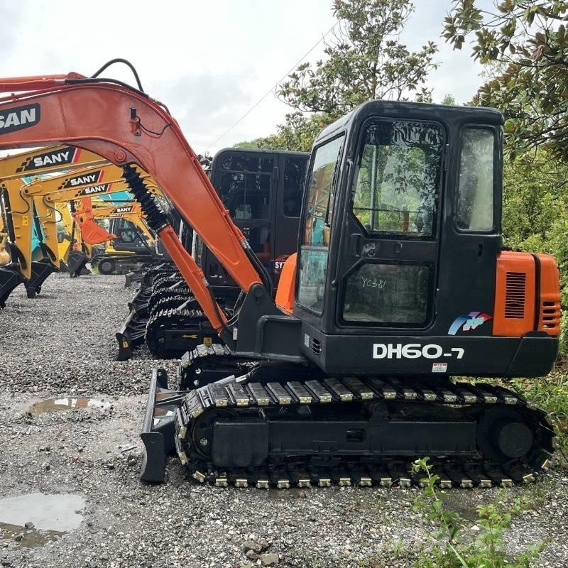 Doosan DH 60 Mini pelle < 7t