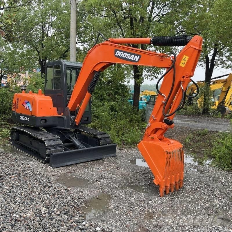 Doosan DH 60 Mini pelle < 7t