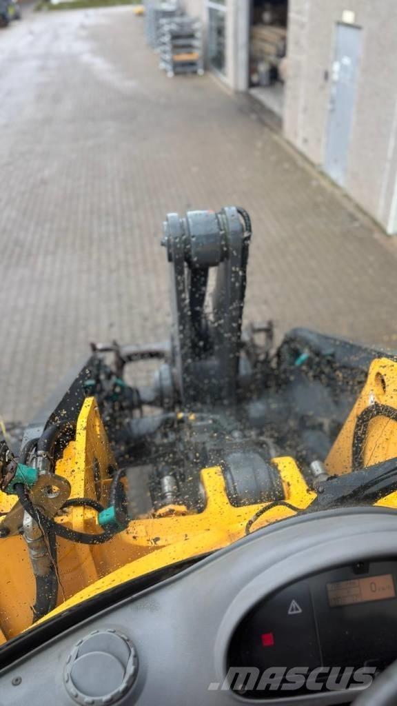 Volvo L 90 E Chargeuse sur pneus