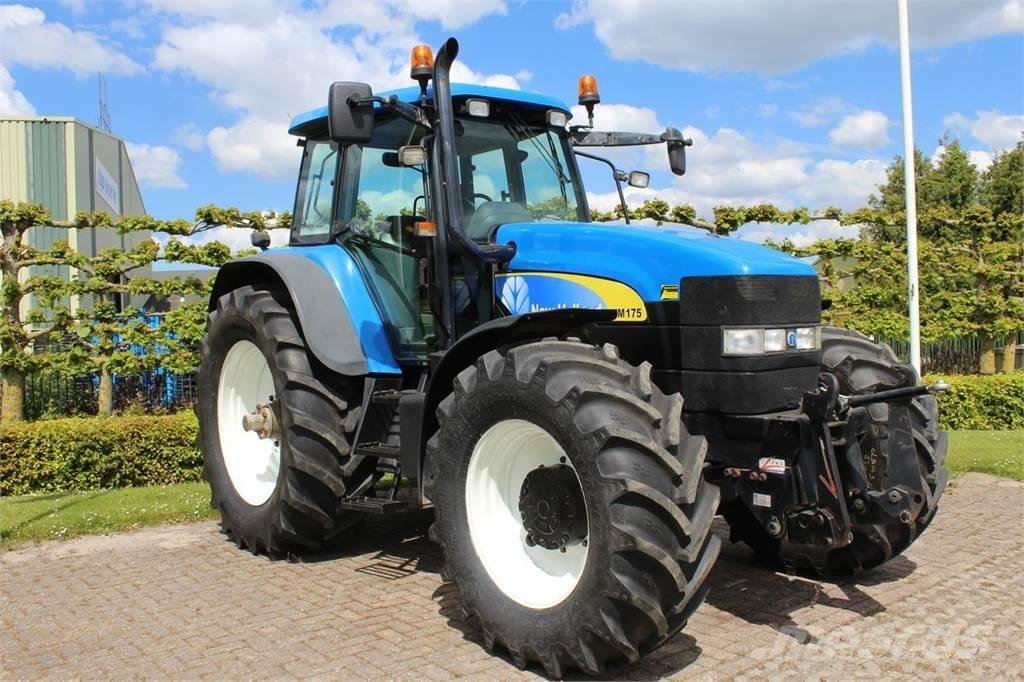 New Holland TM175 Tracteur