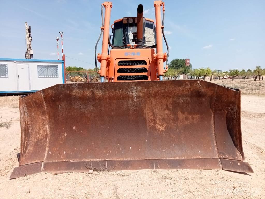 Fiat-Hitachi D 180 Bouteurs sur chenilles