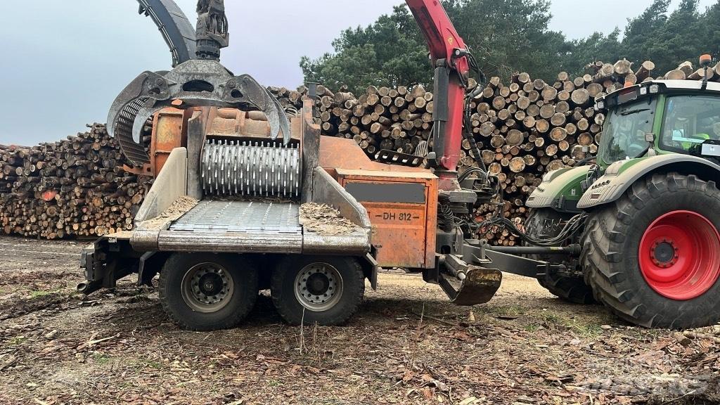 Doppstadt DH 812 Broyeur de végétaux
