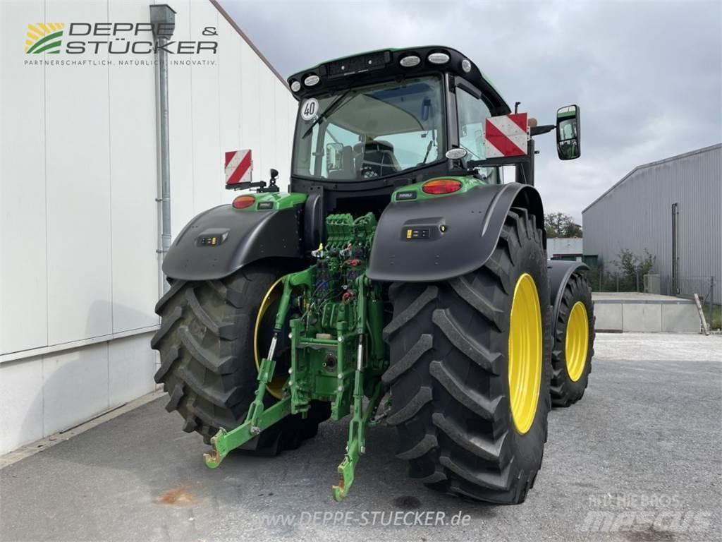 John Deere 6230R Tracteur