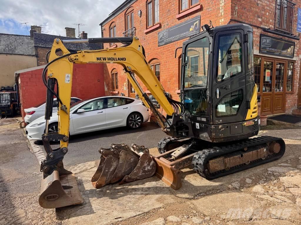 New Holland E26C Mini pelle < 7t
