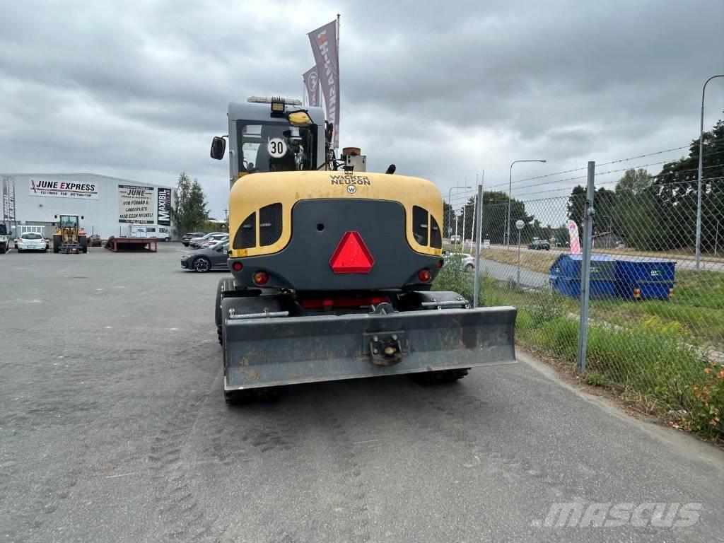 Wacker Neuson EW100 Pelle sur pneus