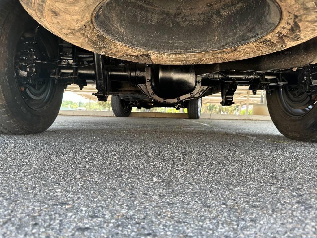 Ford F 250 SD Utilitaire benne
