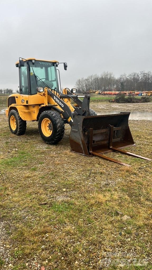 Volvo L 30 G Chargeuse sur pneus