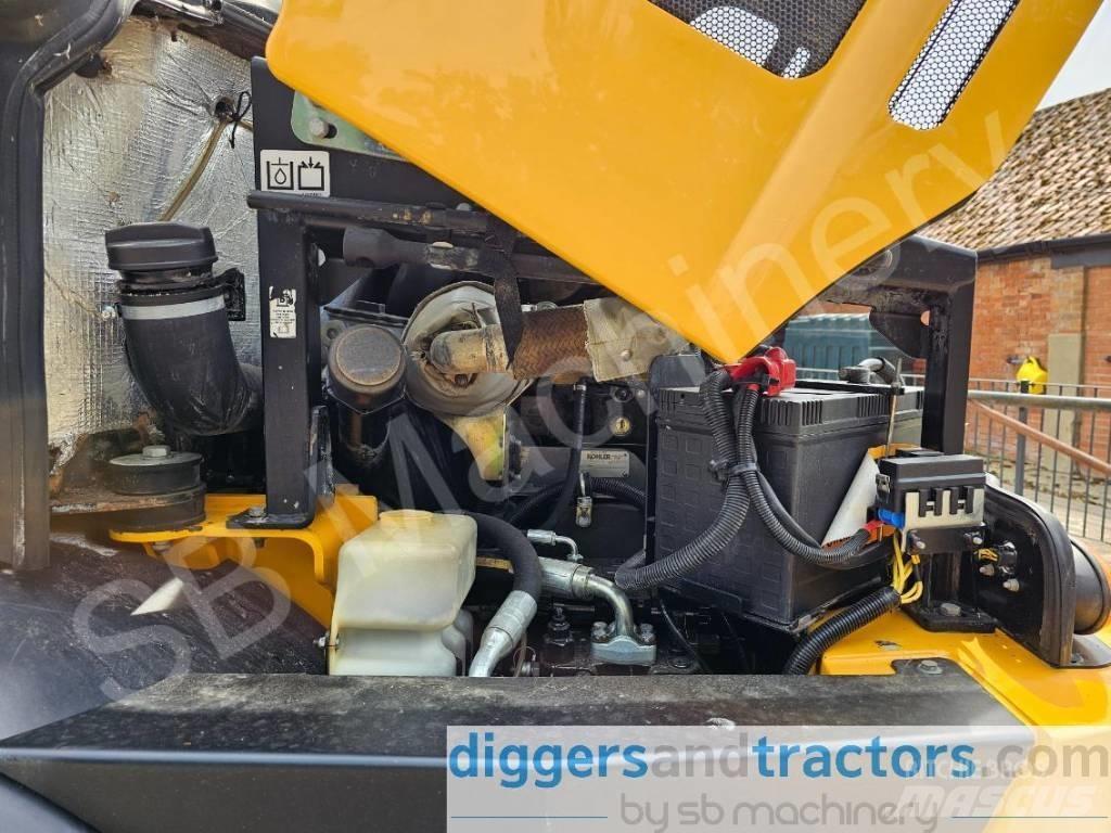 JCB TM 220 Chargeuse sur pneus