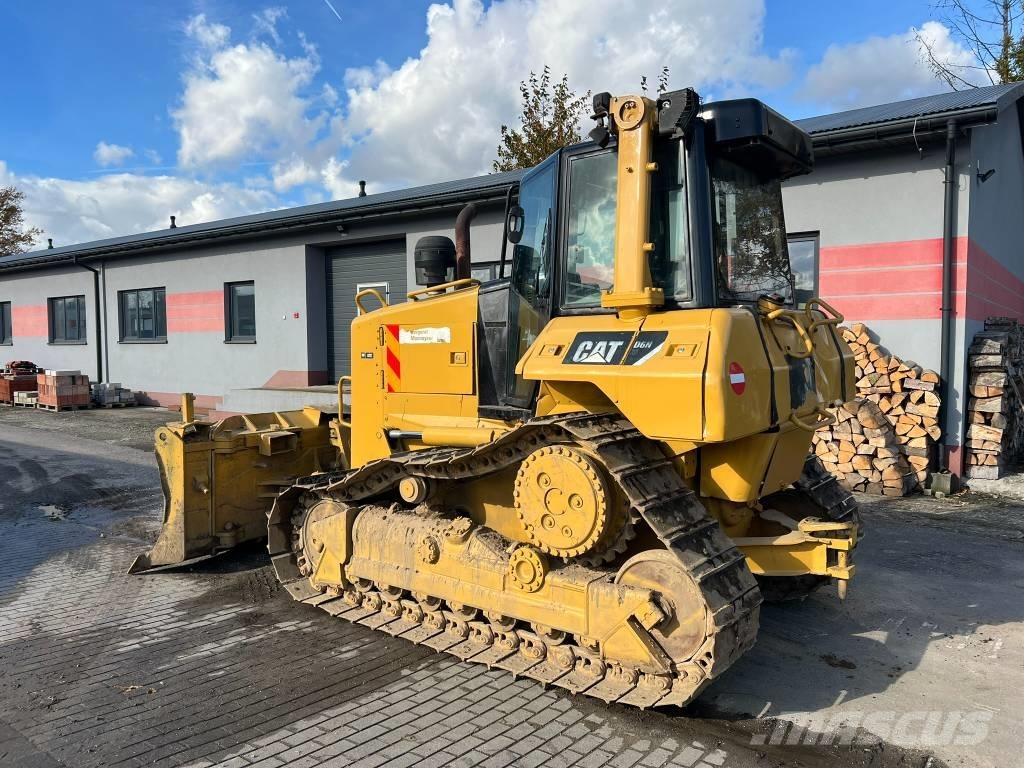 CAT D 6 N XL Bouteurs sur chenilles