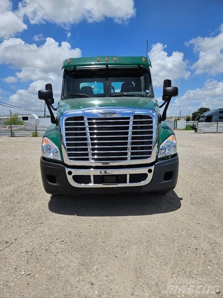 Freightliner 125 Tracteur routier