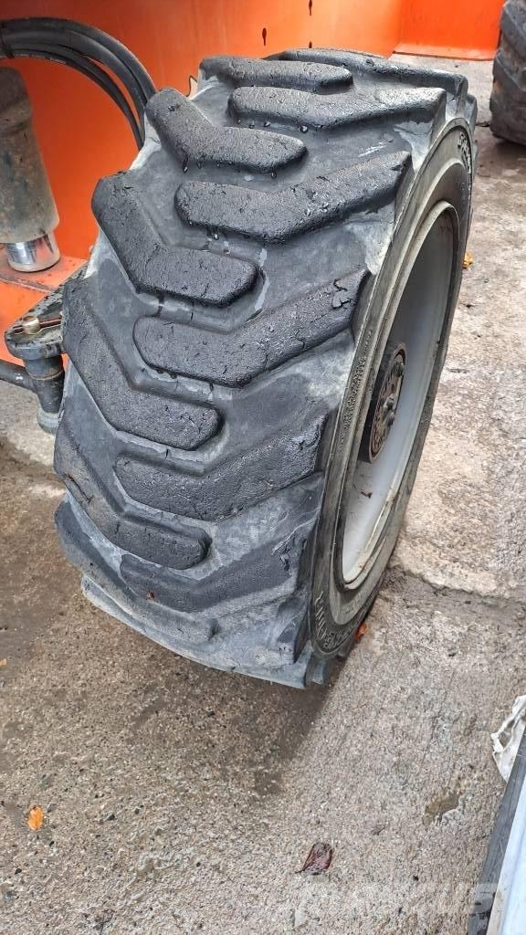 JLG 660 SJ Nacelles télescopiques